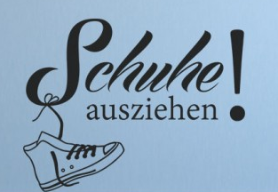 Wandtattoo_Schuhe_ausziehen_